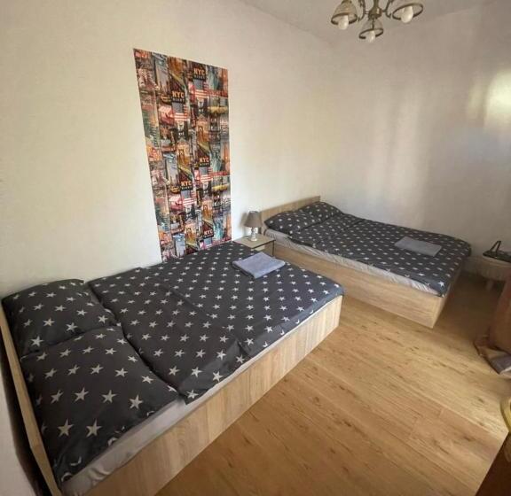 اتاق استاندارد, Premium Boutique Hostel