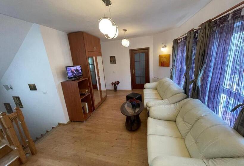 اتاق استاندارد, Premium Boutique Hostel