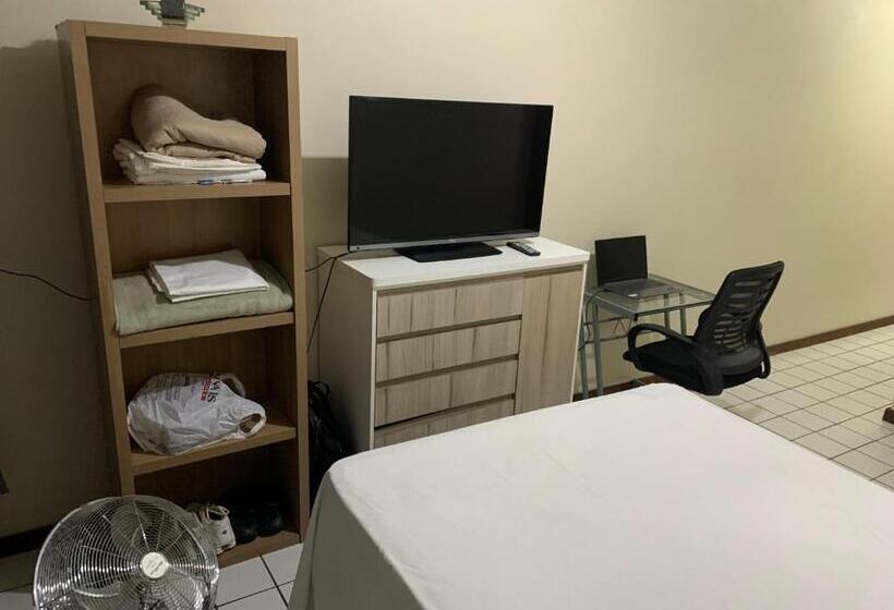 低层单卧公寓, Hostel Asa Sul
