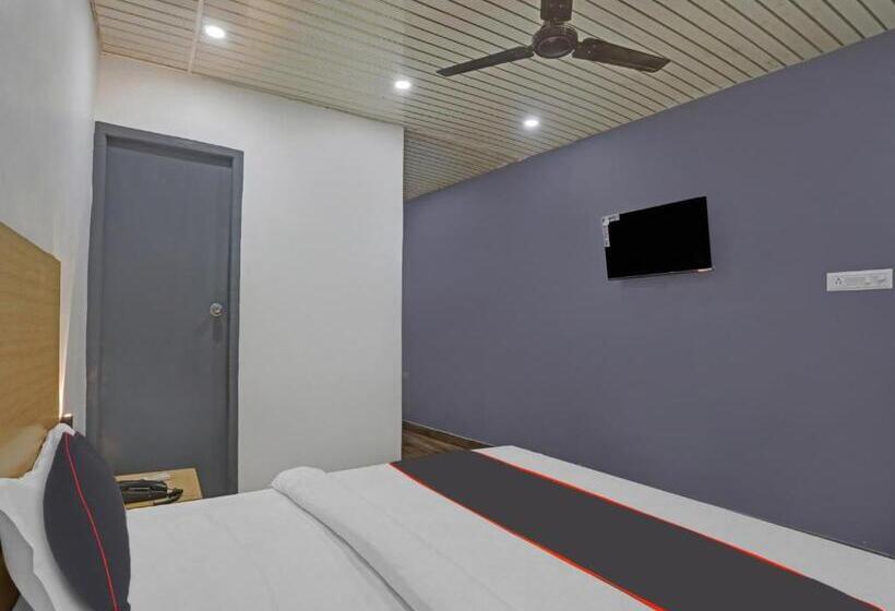 اتاق کلاسیک سه تخته, Collection O Hotel Shubharambh