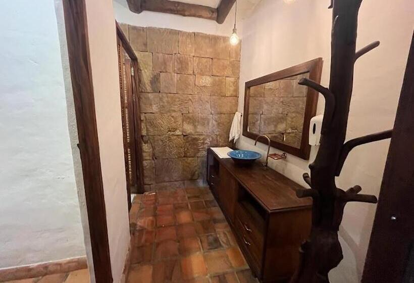 Family Suite, Eco