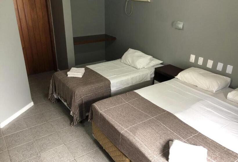 Четырехместный Номер Стандарт, Hanna Praia Hotel   Florianópolis
