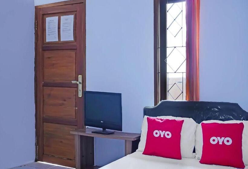 Номер Стандарт, Oyo 92704 Pondok Bunga Lily