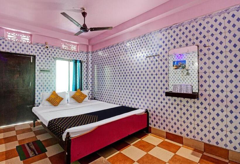 Трехместный Номер Классика, Spot On Sri Ram Guest House