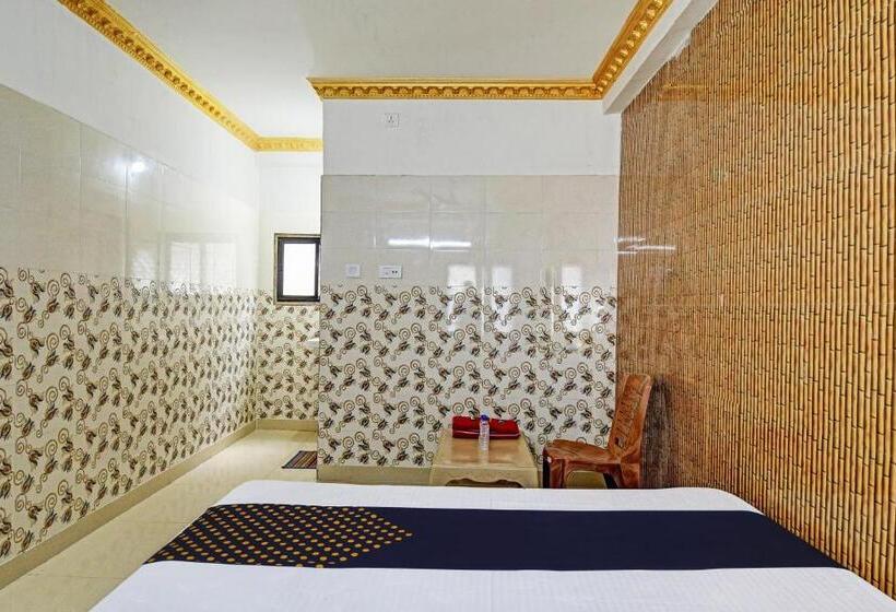 Трехместный Номер Классика, Spot On Sri Ram Guest House