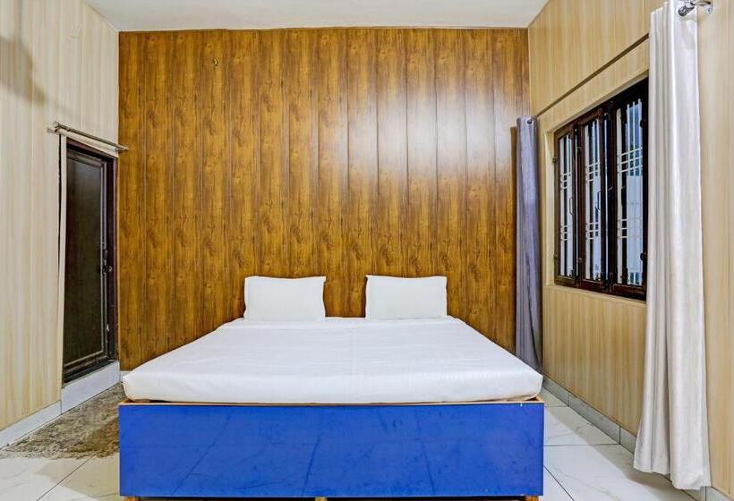 Трехместный Номер Классика, Oyo Hotel The Selaqui Paradise