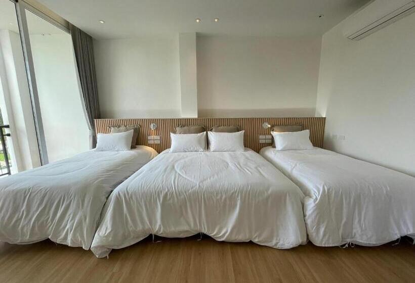패밀리 스위트, Punn Hotel Korat
