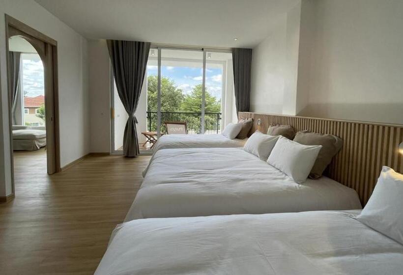 패밀리 스위트, Punn Hotel Korat
