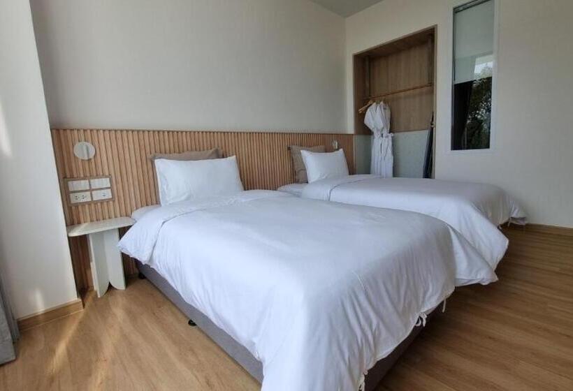 가든 전망 스위트, Punn Hotel Korat