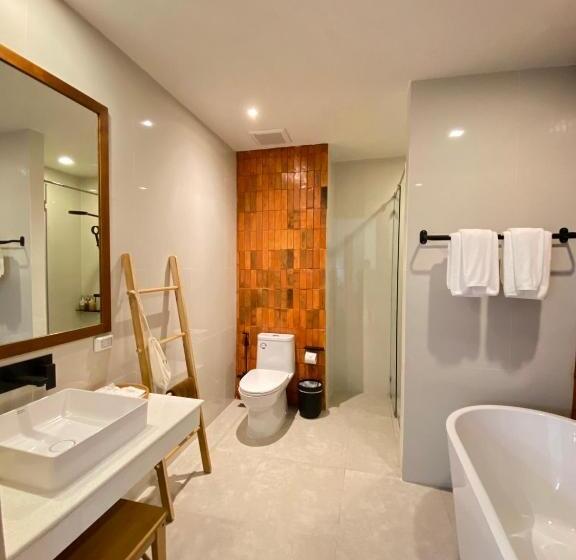 이그제큐티브 룸, Punn Hotel Korat