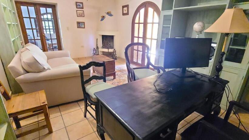 اتاق لوکس خانوادگی, Casa Nacapule En La Quinta