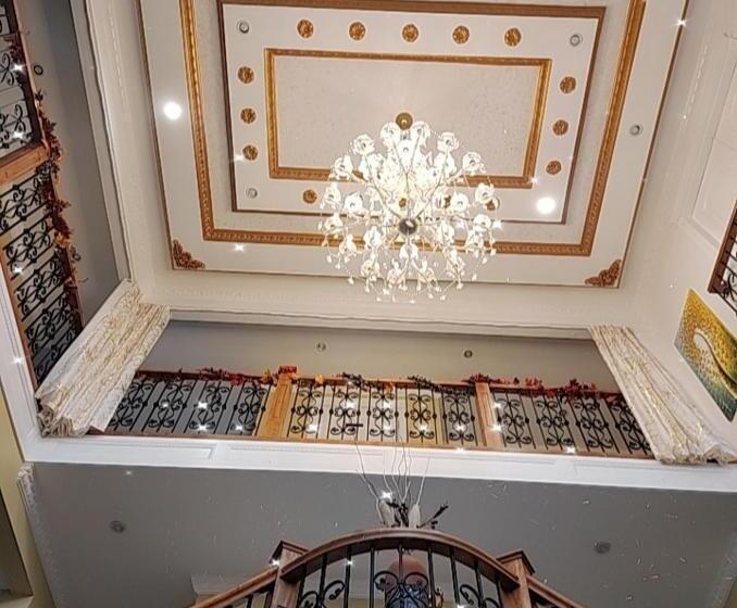キングサイズベッドのスイートルーム, Empress Palace Hotel, Stays