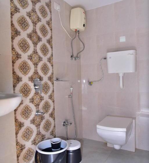 Quarto Economy, Vishwas Executive