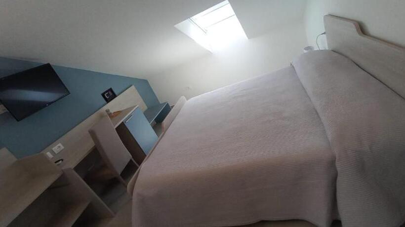 Номер Стандарт, Hz Bed & Breakfast And Appartments