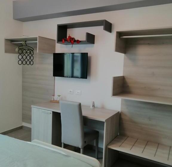 Номер Стандарт Трехместный, Hz Bed & Breakfast And Appartments