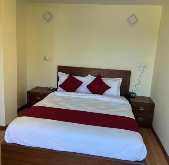 اتاق استاندارد با چشم‌انداز کوهستان, Nagarkot Resort Pvt. Ltd
