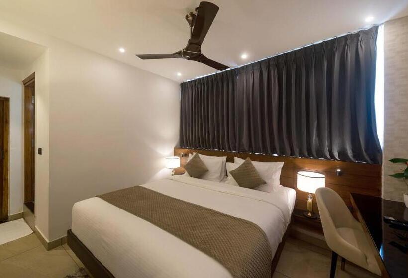Номер Deluxe, Royal Ace Boutique Hotel   Manyata Techpark