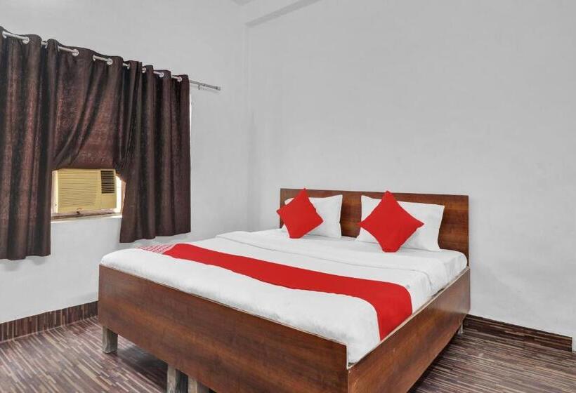 三人经典房间, Oyo Flagship Hotel The Skyland