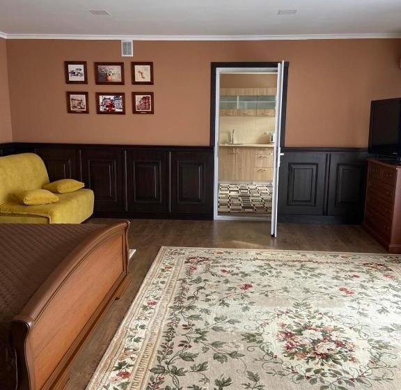 Standard Triple Room with Terrace, экодом