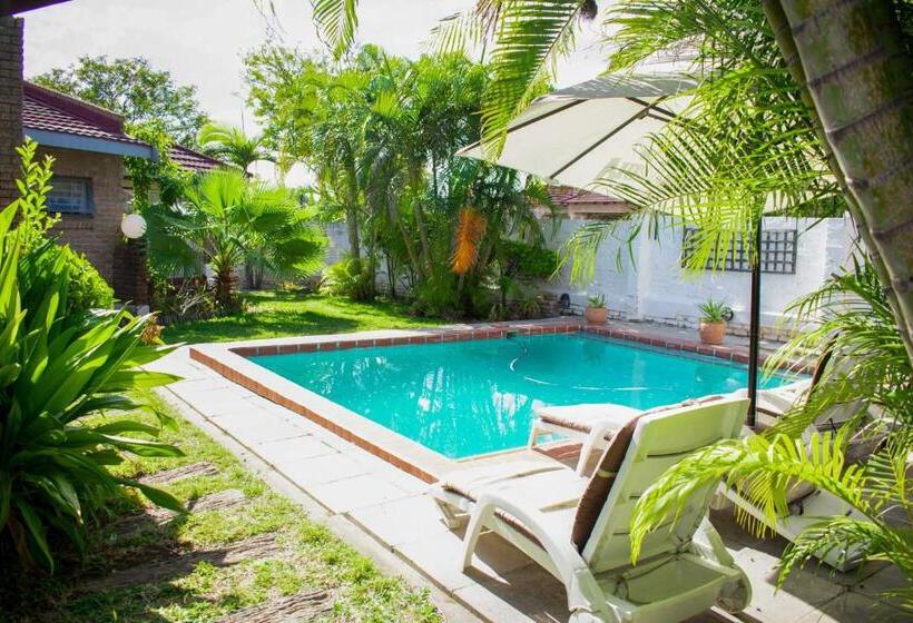 Номер Стандарт, Tengo Guest House Lulekani