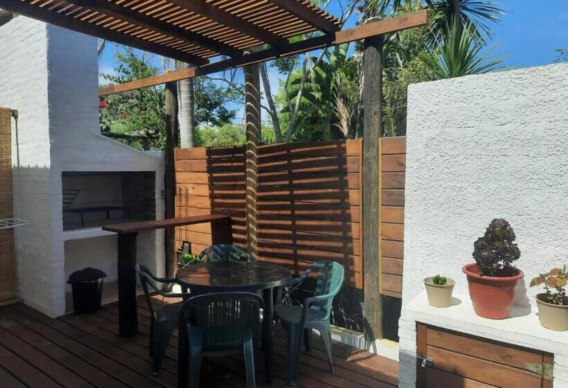 Семейное Бунгало, Sonho Meu La Paloma Beach House