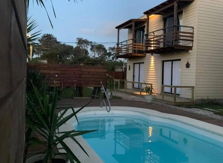Семейное Бунгало, Sonho Meu La Paloma Beach House