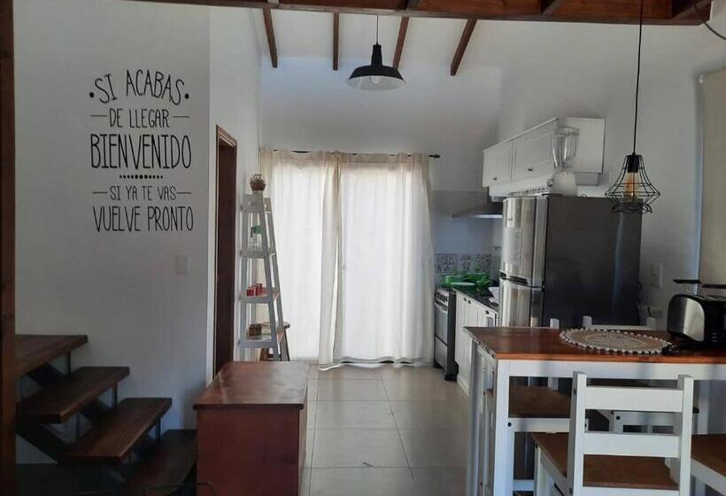 Семейное Бунгало, Sonho Meu La Paloma Beach House
