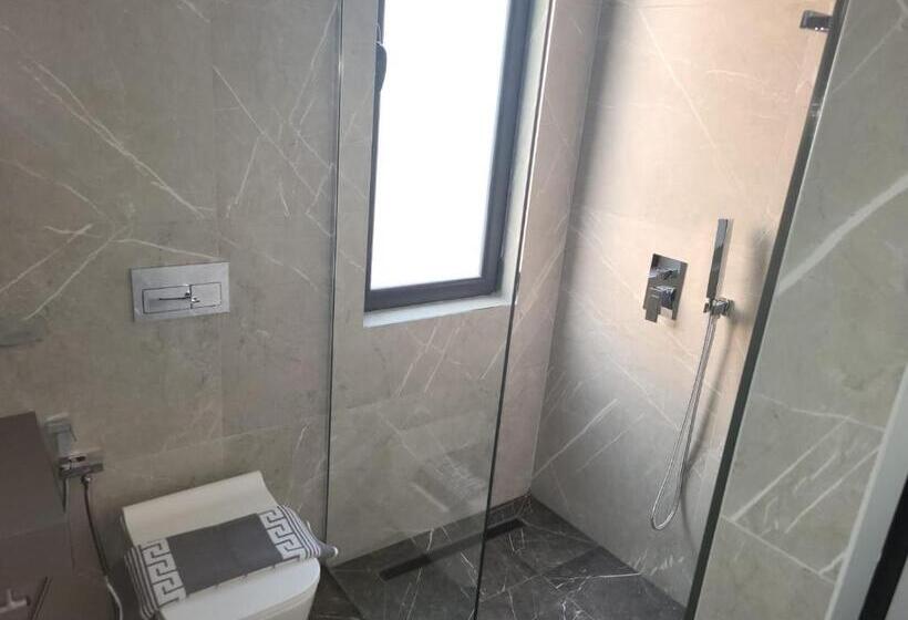 디럭스 트리플 룸, Adele Hotel Ksamil