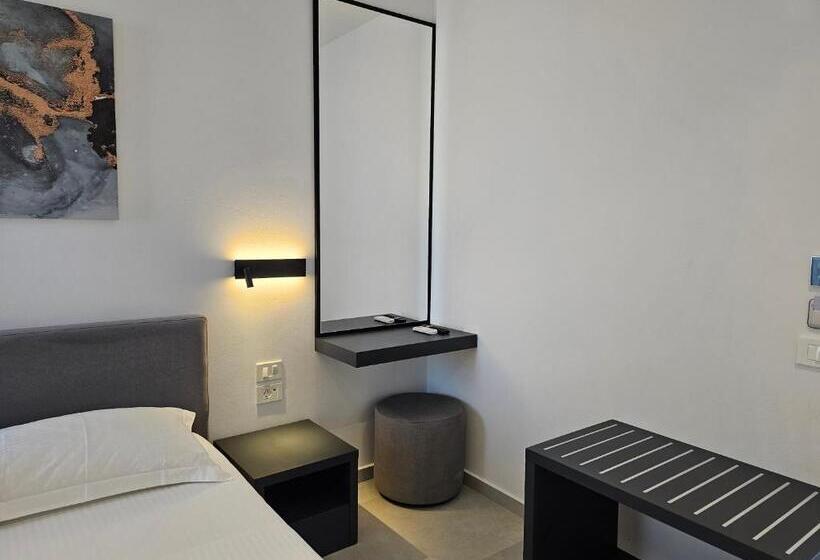 발코니 디럭스 룸, Adele Hotel Ksamil