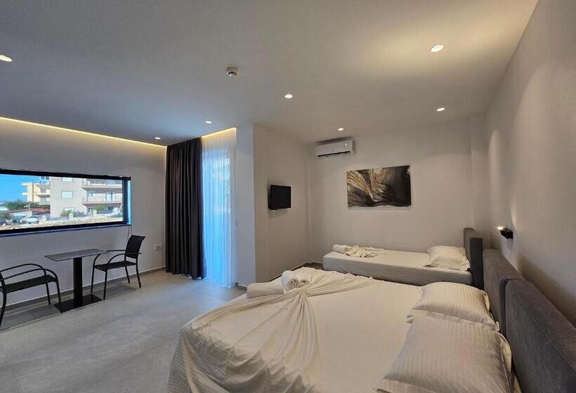 디럭스 트리플 룸, Adele Hotel Ksamil