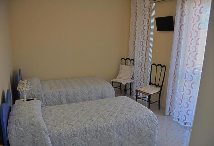 Номер Стандарт, B&b Italia
