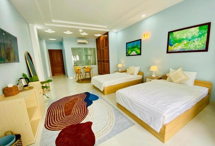 اتاق استاندارد با بالکن, Nắng Homestel Tây Ninh