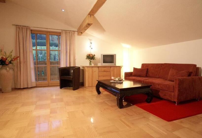 Апартаменты 2 Спальни, Garni Rauch