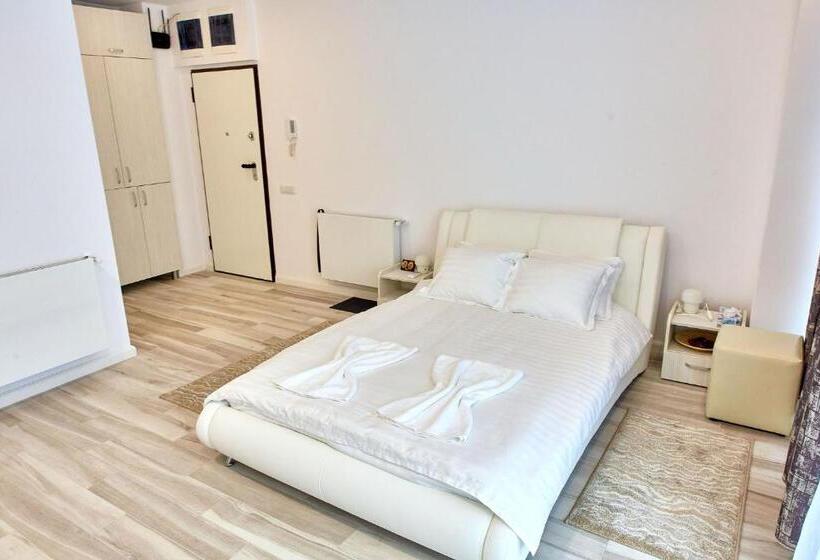 استودیوی استاندارد, Studio Bel Air Lotus