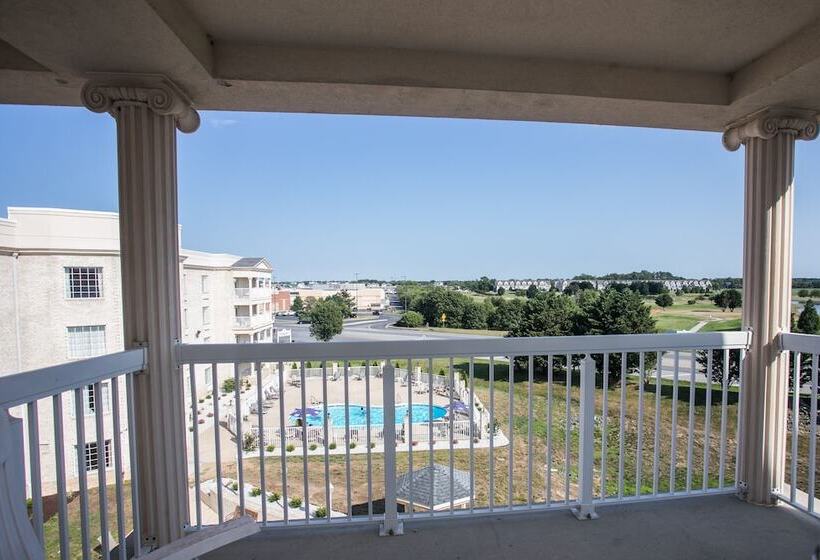 Номер Стандарт с Балконом, Staybridge Suites Rehoboth Beach, An Ihg
