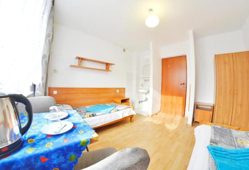 اتاق استاندارد, Twój Hostel Ruda śląska