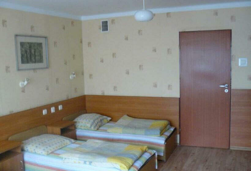 اتاق استاندارد چهار تخته, Twój Hostel Ruda śląska