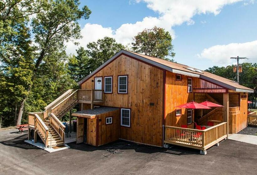 Семейный Номер, King Hendrick Motel And Suites