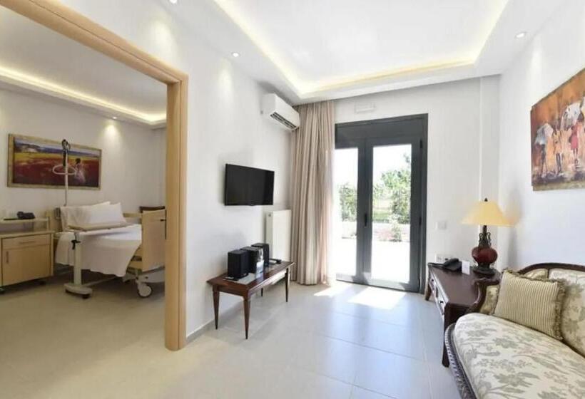 Номер Стандарт Трехместный, Alexander Mountain Resort