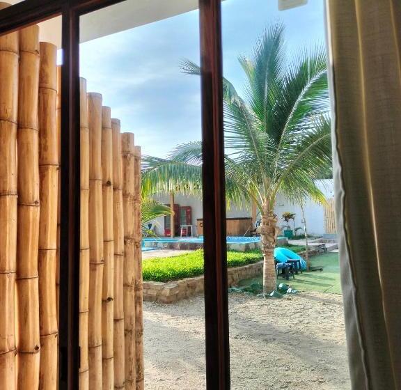 اتاق استاندارد با چشم‌انداز استخر, Pascana Casa Playa