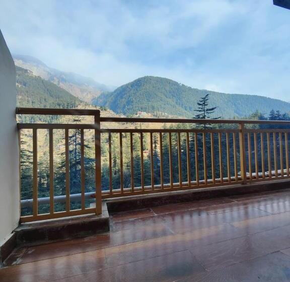 Стандартный Номер Кровать Кинг, The Woodpecker Inn Jibhi