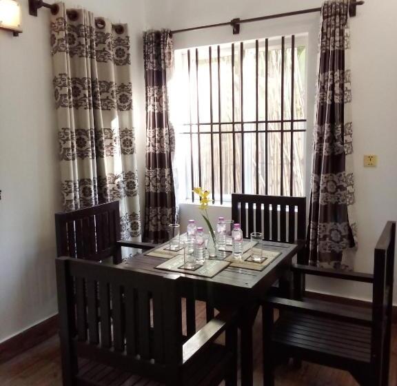 اتاق استاندارد چهار تخته, The Chill River Boutique Villa