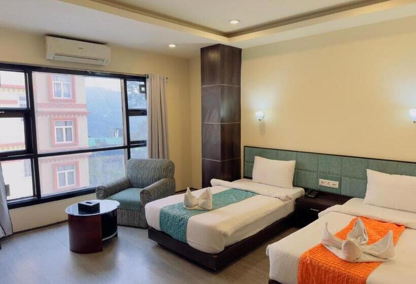 اتاق لوکس, Staynest Gangtok 100 Meter From Mall Road