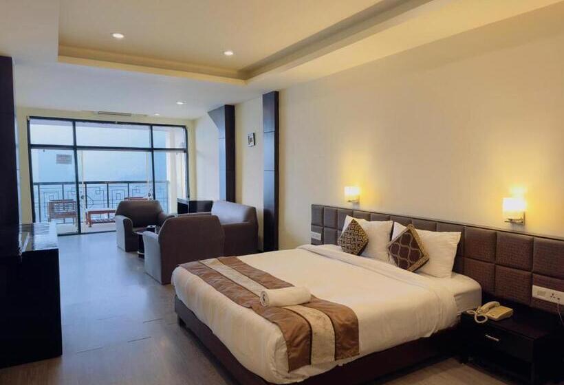 اتاق استاندارد با تخت بزرگ, Staynest Gangtok 100 Meter From Mall Road