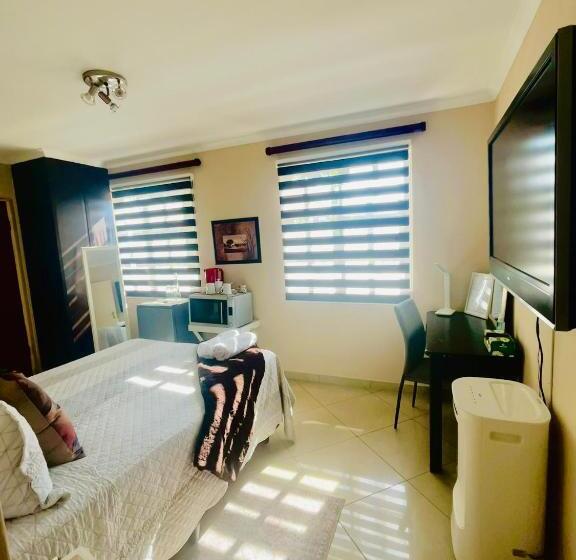 اتاق استاندارد, Coastal Suite At Private Home Lyndhurst
