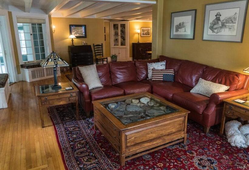 اتاق استاندارد, Antique1242 British Bed & Breakfast