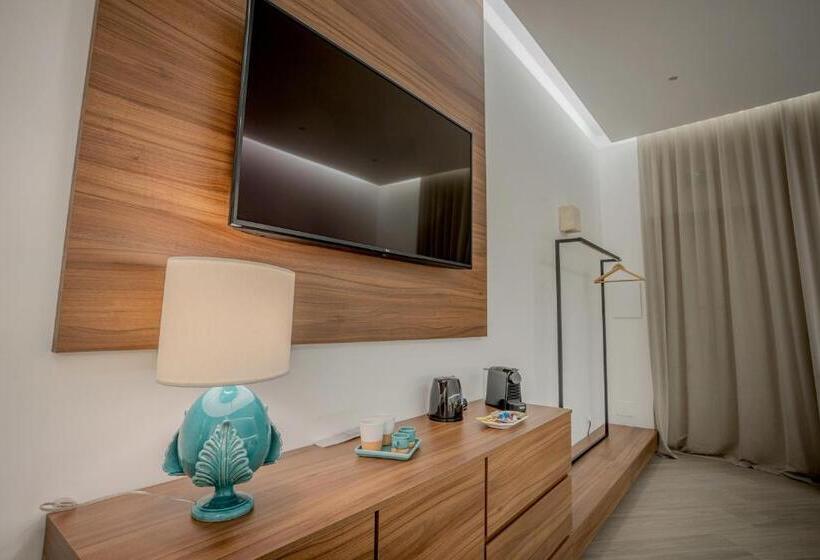 اتاق لوکس, Tufo Bianco Relais