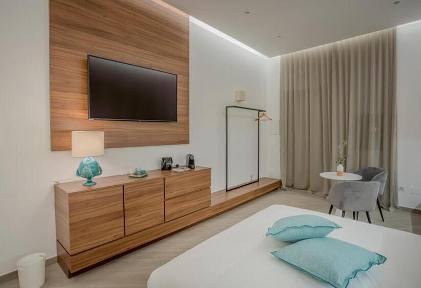 اتاق لوکس, Tufo Bianco Relais