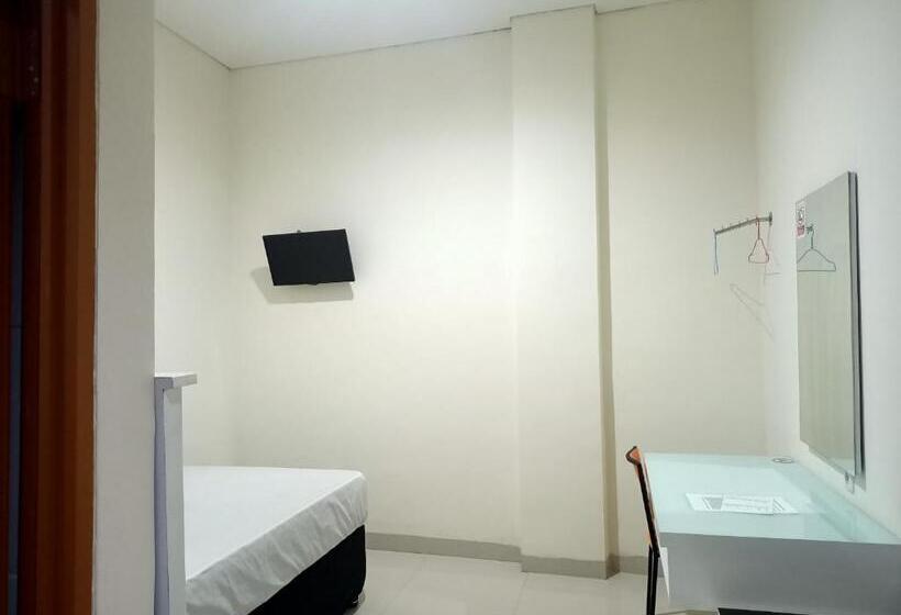 스탠다드 룸, Oyo 93538 Millow Kost