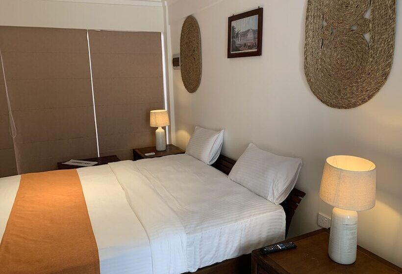 Номер Deluxe, Neevana Hotel Hikkaduwa